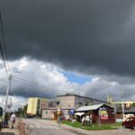 - Kochanie, nadciągają nimbostratusy...