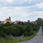 W oddali Choroszcz...