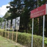 Choć miejsce przy drodze, z daleka mało widoczne...